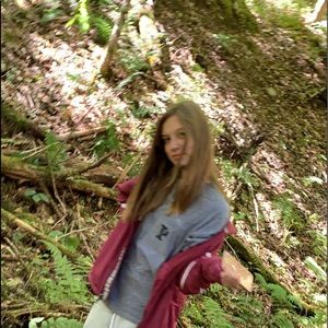 Meet your Posher, Izabell-ann